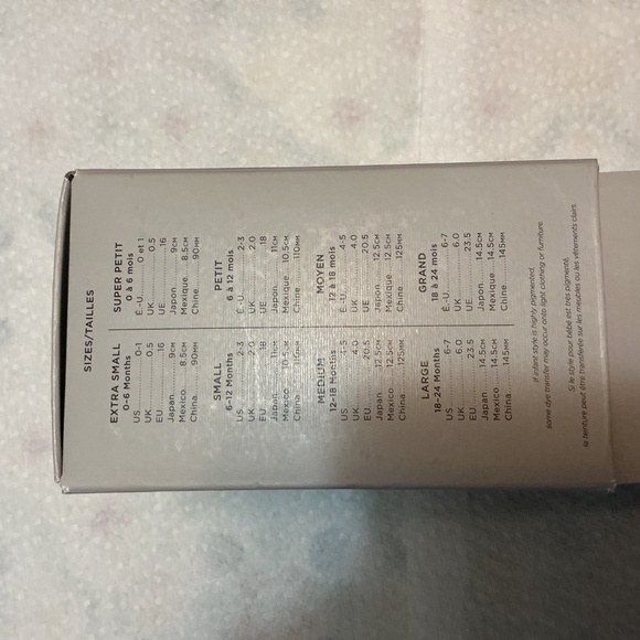 Uggs 1 fluff yeah slide - Picture 4 of 5